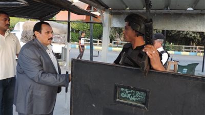 بالصور.. العزازي يتفقد الأكمنة وسجن المستقبل ومجمع المحاكم