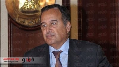 وزير الخارجية يجري اتصالين هاتفيين مع نظيريه اليوناني والروماني