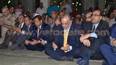 محافظ الغربية يؤدي صلاة الجمعة بمسجد سيدي أحمد البدوي