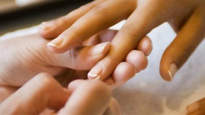 3 أقنعة طبيعية للحصول على يدين مثاليتين