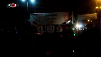 بالفيديو والصور.. أعلام مصر ترفرف بميدان الشهداء ببورسعيد احتفالا بالسيسي