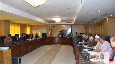 بالفيديو.. محافظ الفيوم يستعرض مؤشرات التنمية السكانية