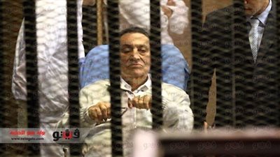 وجود مبارك بره الأسوار قد يؤدي إلى كارثة!