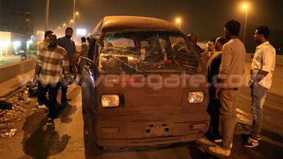 بالصور.. 6 إصابات في تصادم 3 سيارات بالهرم بسبب العاصفة الترابية