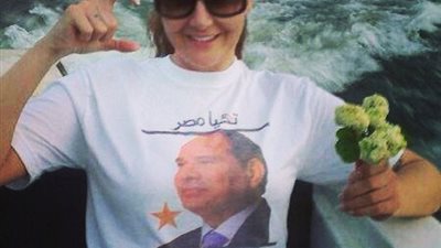 غادة عبدالرازق: مبروك علينا رئيسنا زعيم الأمة العربية