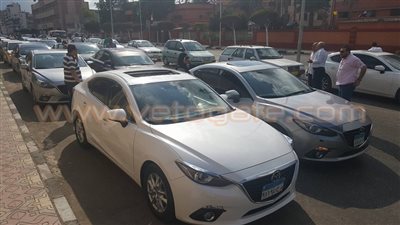 بالصور.. بورسعيد تستقبل جروب «مازدا مصر»