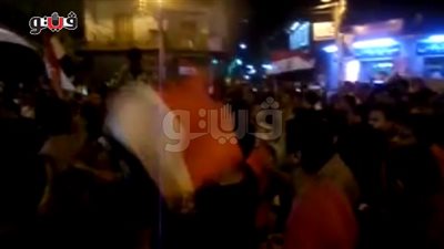 بالفيديو والصور.. الألعاب النارية في سماء المنيا احتفالا بفوز 