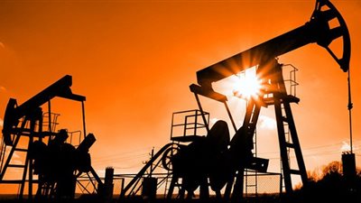 النفط عند أعلى سعر في 5 أسابيع