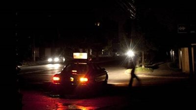 انقطاع المياه والكهرباء عن أسيوط بسبب انفجار بالمحطة البخارية