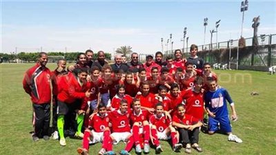 «الأهلي 2002» يفوز على «الإنتاج» بثنائية في «سوبر البراعم»