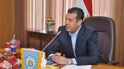 ضبط 207 أطنان قمح ودقيق غير صالحة وسلع مهربة خلال شهر بأسيوط