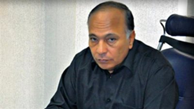 موظف بالإسماعيلى يضرب عن الطعام لعدم حصوله على راتبه