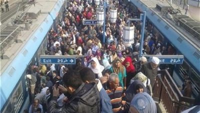 تكدس بمحطة مترو دار السلام بسبب عطل بأحد القطارات