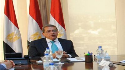 «الجارحي»: وزير المالية السابق أدى دوره على أكمل وجه