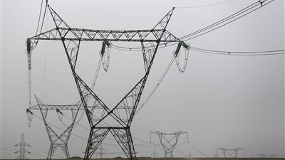 استمرار انقطاع التيار الكهربائي عن الشيخ زويد ورفح لليوم 19