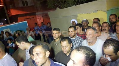 بالصور.. الآلاف يشيعون جثمان شهيد سيناء في مسقط رأسه بطوخ