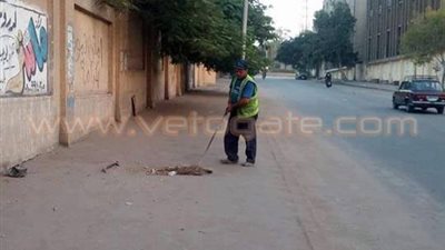 بالصور.. حملة لتجريد شارع مصر والسودان من القمامة والإشغالات