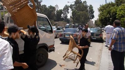 حملة أمنية لرفع الإشغالات في 4 مناطق بالجيزة