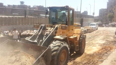 بالصور.. رفع 1750 طن مخلفات في ثالث أيام «حلوة يا بلدي» بالجيزة