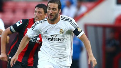 هيجواين يحلم بمواجهة ريال مدريد في دوري الأبطال والفوز عليه