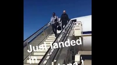 بالفيديو.. وصول باريس سان جيرمان إلى إسبانيا لمواجهة برشلونة