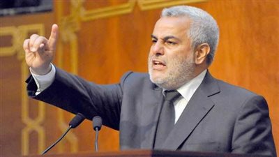 زعيم إخوان المغرب يقرر اعتزال العمل السياسي نهائيا