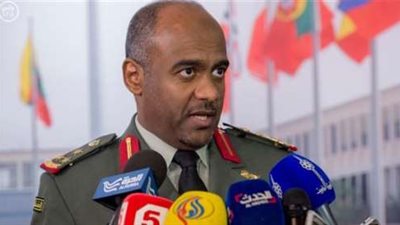 مستشار وزير الدفاع السعودي: حان الوقت لتعود إيران إلى حدودها