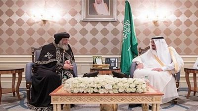 أيمن عبد التواب يكتب: هل تتخلى السعودية عن «المذهب الوهابي»؟.. استقبال الملك سلمان للبابا تواضروس «صفعة» لشيوخ الوهابية الذين يحرمون «تحية المسيحيين» وتهنئتهم.. ويفتح قنو