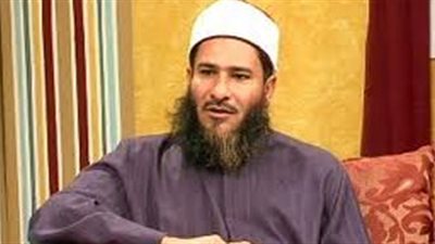 النقض تقرر حبس علي ونيس لاتهامه بارتكاب فعل فاضح في طريق عام