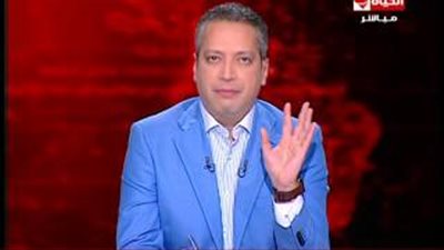 بالفيديو.. تامر أمين عن «اللوفر»: اللي يشيل سلاح يتحمل اللي يحصله