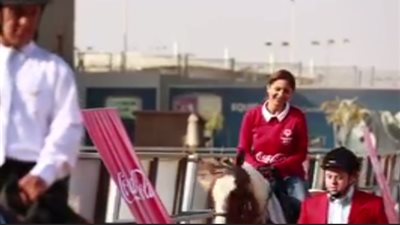 بالفيديو.. حسين فهمي ونيللي كريم وزيدان يشجعون أبطال الأولمبياد الخاص