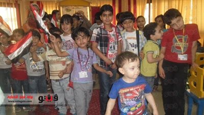 بالصور.. أطفال مكتبة دمنهور يحتفلون بفوز السيسي