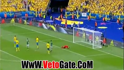 بالفيديو.. مهاجم أيرلندا يهدد مرمى السويد بتسديدة قوية