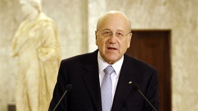 ميقاتى: مناقشات قانون الانتخابات خطر على لبنان