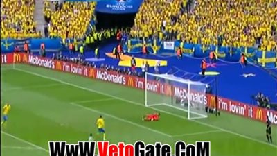 بالفيديو..«العارضة» تحرم أيرلندا من هدف التقدم أمام السويد