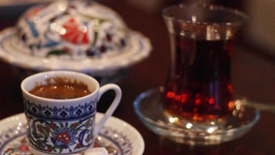 أفضل البدائل الطبيعية الصحية للشاي والقهوة