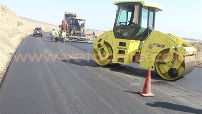 بالصور.. تطوير طريق «نويبع- طابا» بـ150 مليون جنيه