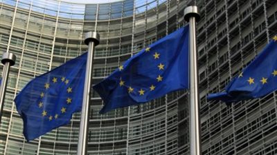 ثقة المستهلكين في منطقة اليورو تقفز إلى أعلى مستوى في عامين