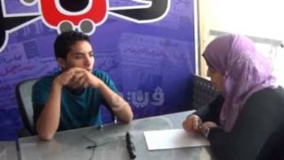 بالفيديو .. طالب يخترع شاحنا لاسلكيا للهواتف المحمولة