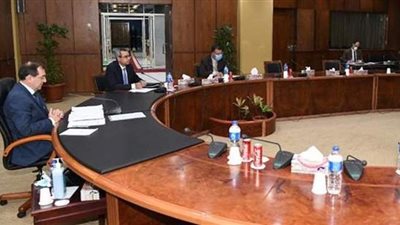 وزير البترول: الإعداد للتوقيع النهائى على 12 اتفاقية جديدة للبحث عن البترول والغاز