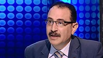 محلل سياسي يطالب بمعرفة مصادر تمويل الحملات الانتخابية لمرشحي الشيوخ