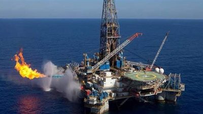 تفاصيل توقيع 12 اتفاقية للبحث عن الغاز والبترول بالصحراء الغربية  |  فيديو