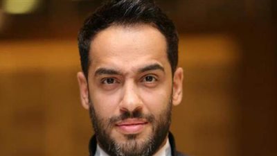 رامي جمال معلقا على تنظيم الطواف حول الكعبة: 