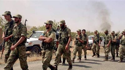 بعد زيارة وفد مخابراتي.. طائرة تركية تفرغ حمولتها من المرتزقة بقاعدة الوطية