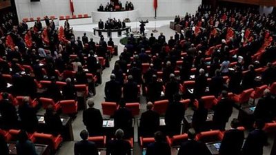 البرلمان التركي يقر قانونا لتنظيم استخدام وسائل التواصل الاجتماعي مثيرا للجدل