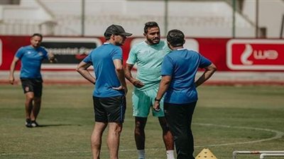 مران بدني قوي للاعبي الأهلي تحت إشراف بينكيل
