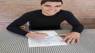 بني ياس الإماراتي يدعم صفوفه بأفضل صانع ألعاب بالدوري الأرجنتيني