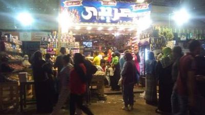 ازدحام المواطنين بالأسواق لشراء مستلزمات العيد بالقاهرة | صور