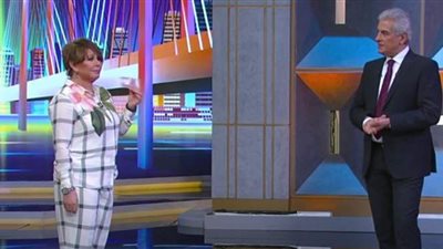 موقف طريف بين الإبراشي ونجوى إبراهيم على الهواء بسبب 50 جنيها عيدية | فيديو