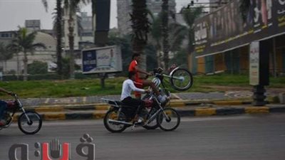 مواطنون يحتفلون بأول أيام عيد الأضحى بالموتوسيكلات في المهندسين | صور